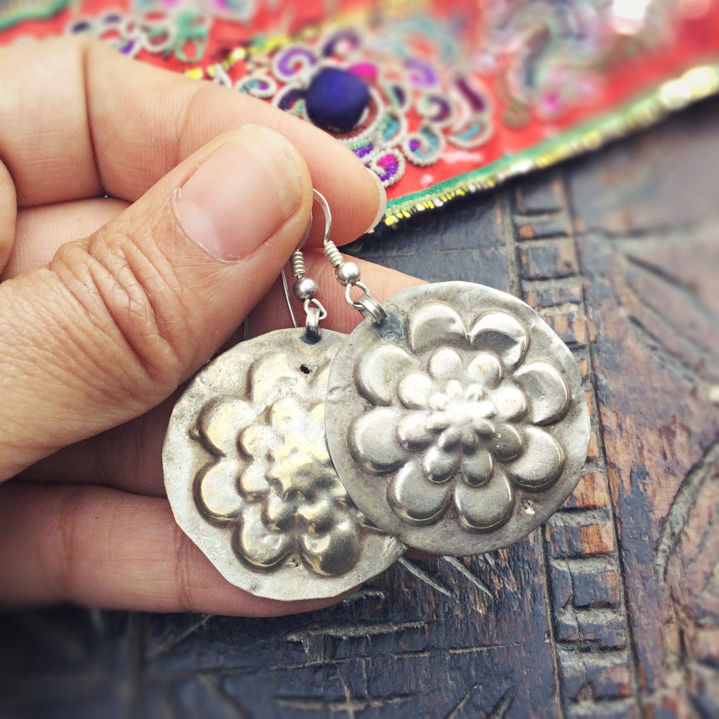 Boucles d’oreille disque argent boho, Boucles d'oreille afghanes tribales vintage, Style ethniques chic bohème, Bijoux tribus nomades Kuchi