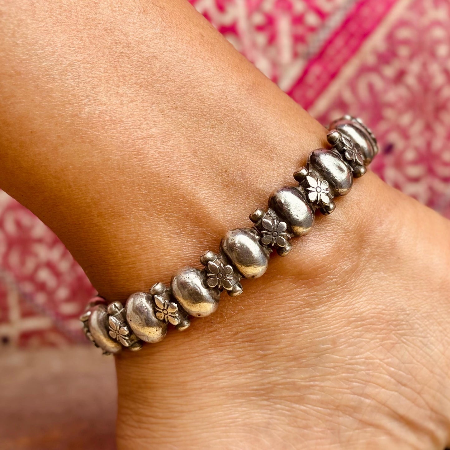 Paire bracelets de cheville anciens argent, Badam Kada chaînes de cheville vintage boho indiennes, Bijou ethnique tribal Inde Tamil Nadu