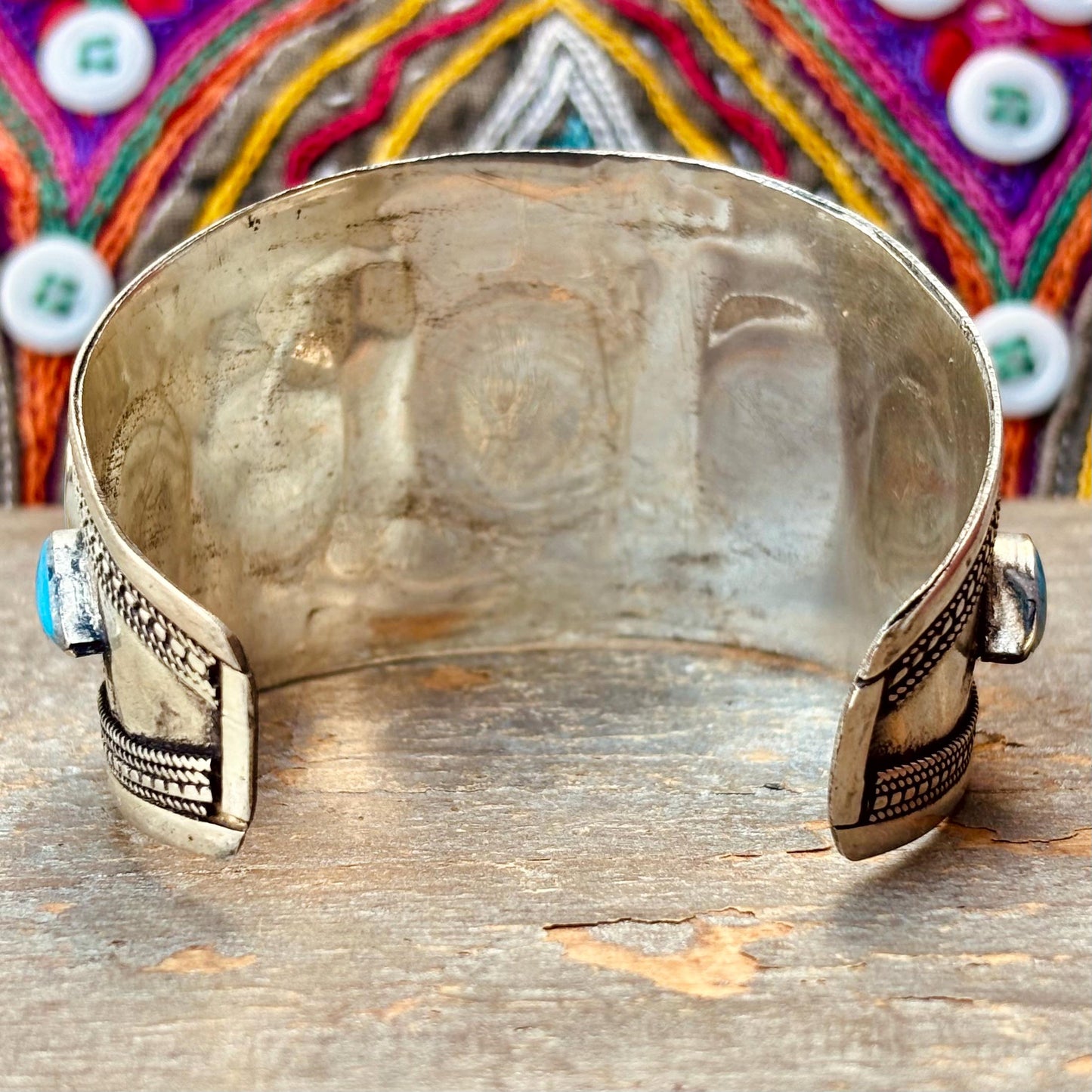 Bracelet turquoise argenté pierre bleue - Manchette ethnique turkmène artisanale