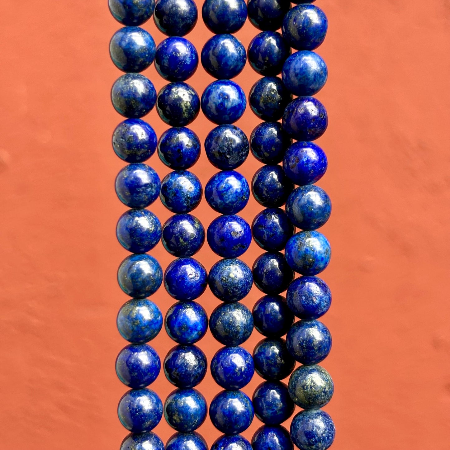 1 rang de perles lapis lazuli rondes lisses 8 mm, Billes lapis afghan sur fil, Pierre naturelle semi-précieuse bleu foncé, Création bijoux