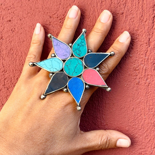 Grosse bague étoile multicolore boho, Bague orientale asiatique tribale voyante, Bijou ethnique bohème original unique, Danse orientale