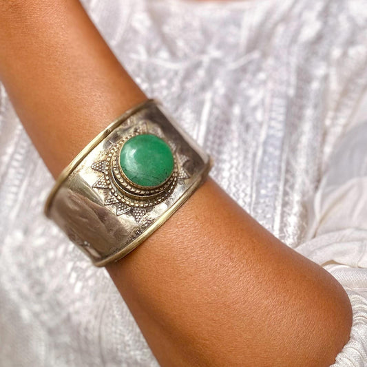 Bracelet manchette rigide pierre verte - Bijou ethnique afghan tribal - Style Boho
