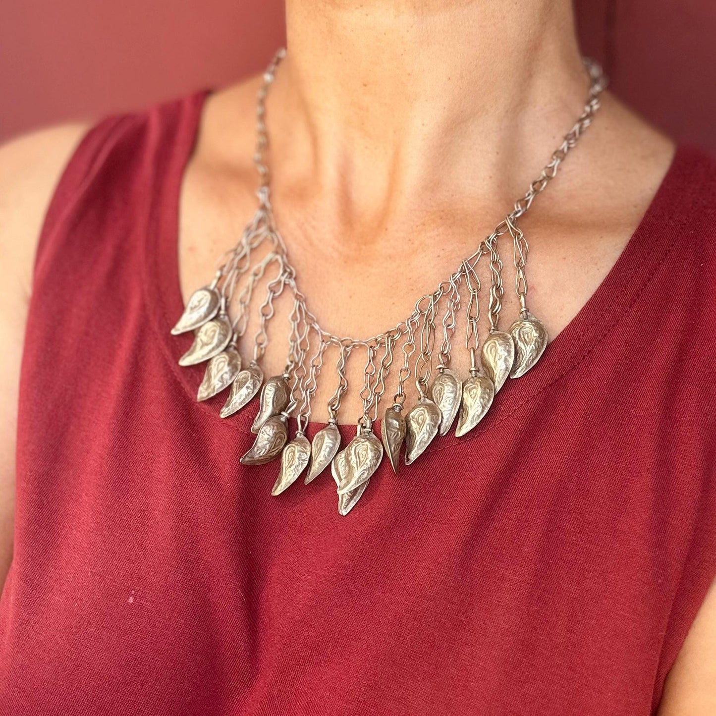 Collier ras de cou boho tribal Paisley, Vieux collier métal breloques, tribu Cachemire Inde, Style bohème chic hippie, Cadeau pour femme