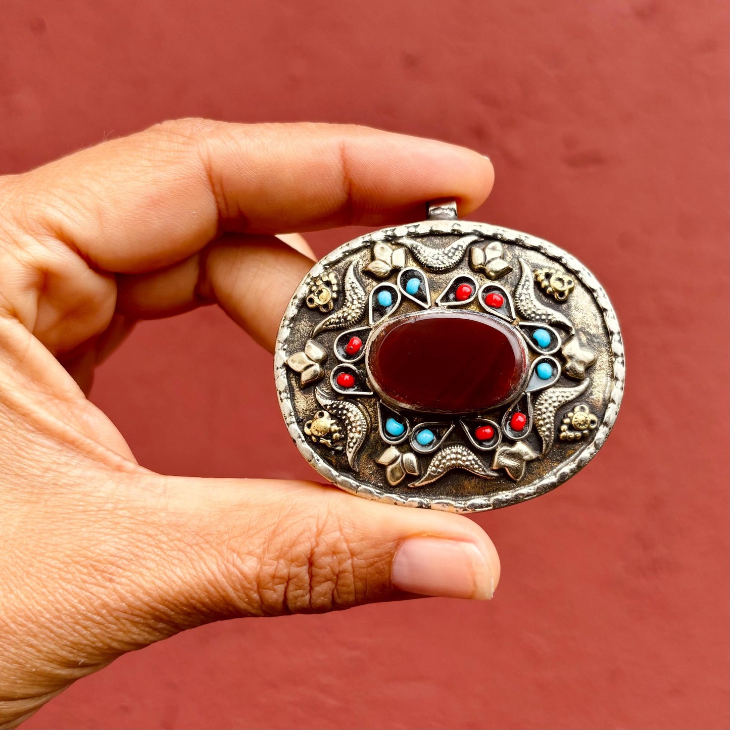 Pendentif cornaline ovale tribal, Bijou ethnique oriental asiatique, Pendentif argent pierre, Danse orientale tribal fusion gypsy boho