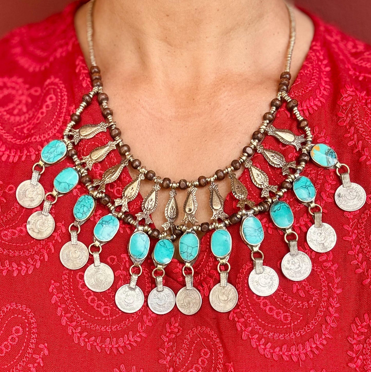 Collier oriental tribal, Collier plastron pierre verte ethnique, Bijou afghan persan tribu, Collier gypsy boho tribal fusion danse orientale