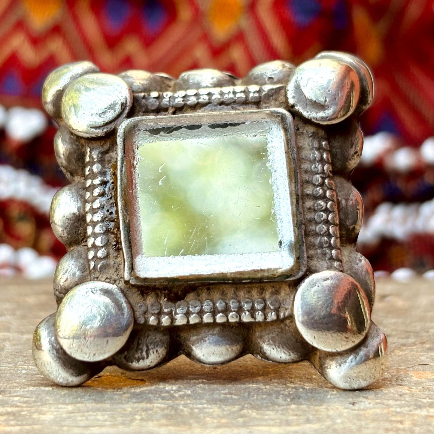 Grosse bague argent carrée boho chic, Bague tribale afghane miroir ancienne ethnique, Bague antique tribu nomade Pashtun, Cadeau pour femme