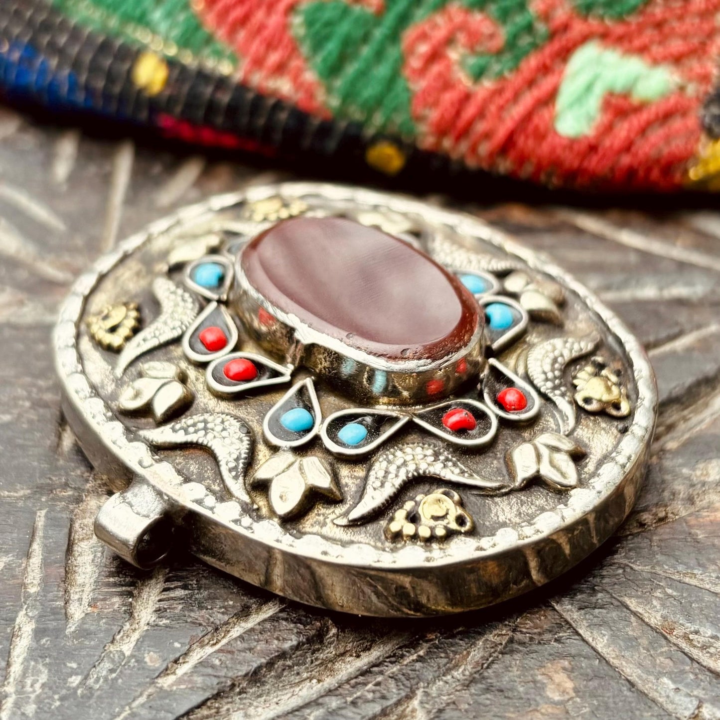 Pendentif cornaline ovale tribal, Bijou ethnique oriental asiatique, Pendentif argent pierre, Danse orientale tribal fusion gypsy boho