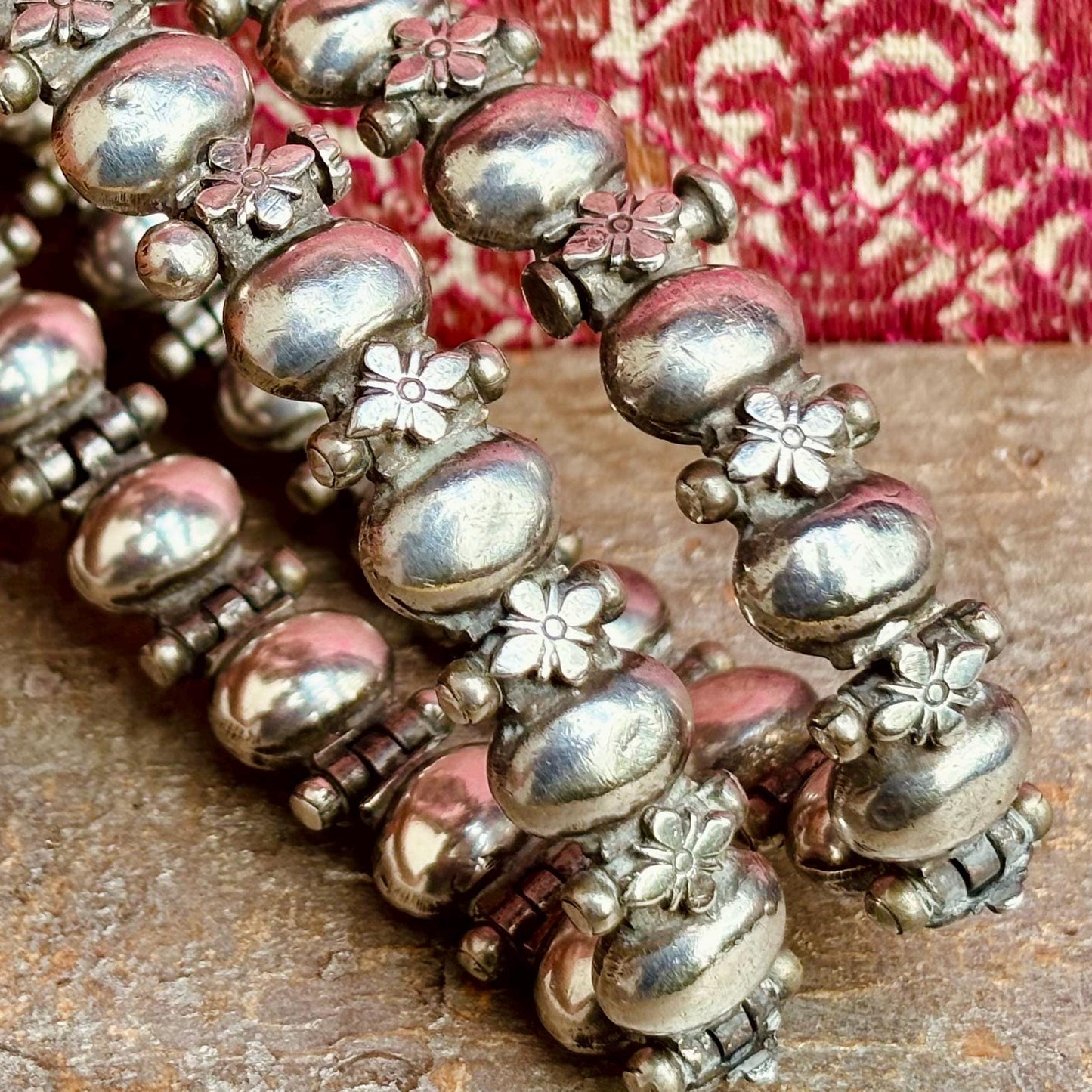 Paire bracelets de cheville anciens argent, Badam Kada chaînes de cheville vintage boho indiennes, Bijou ethnique tribal Inde Tamil Nadu