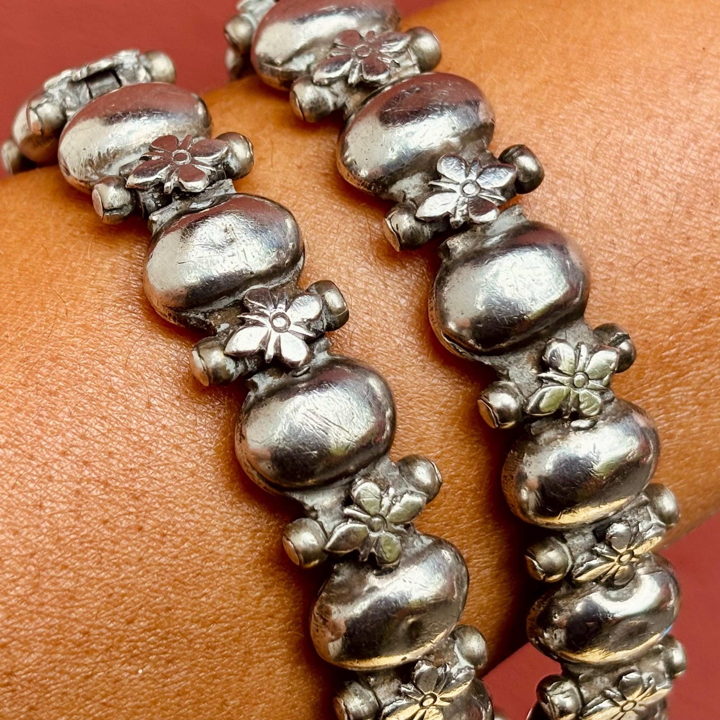 Paire bracelets de cheville anciens argent, Badam Kada chaînes de cheville vintage boho indiennes, Bijou ethnique tribal Inde Tamil Nadu