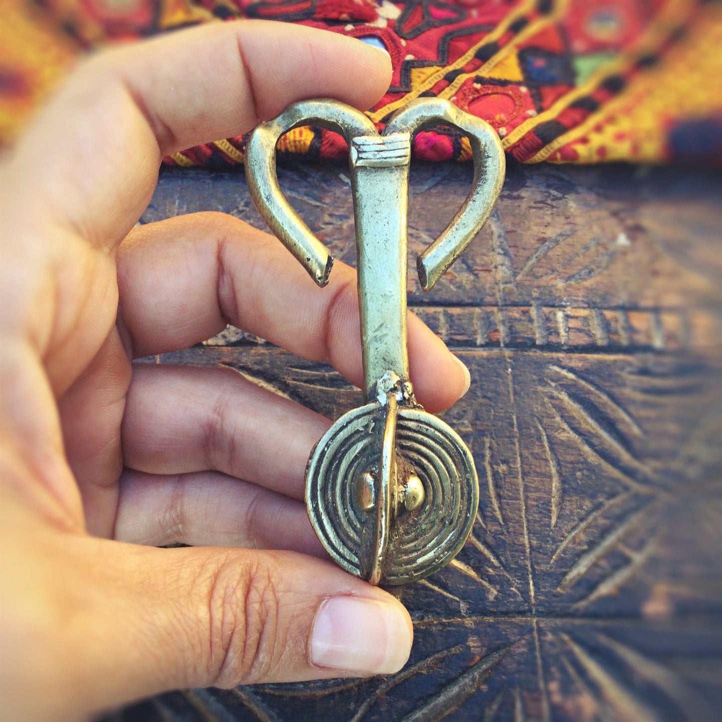 Antikes Pendentif aus Burkina Faso - Tribal-Amulett aus Bronze