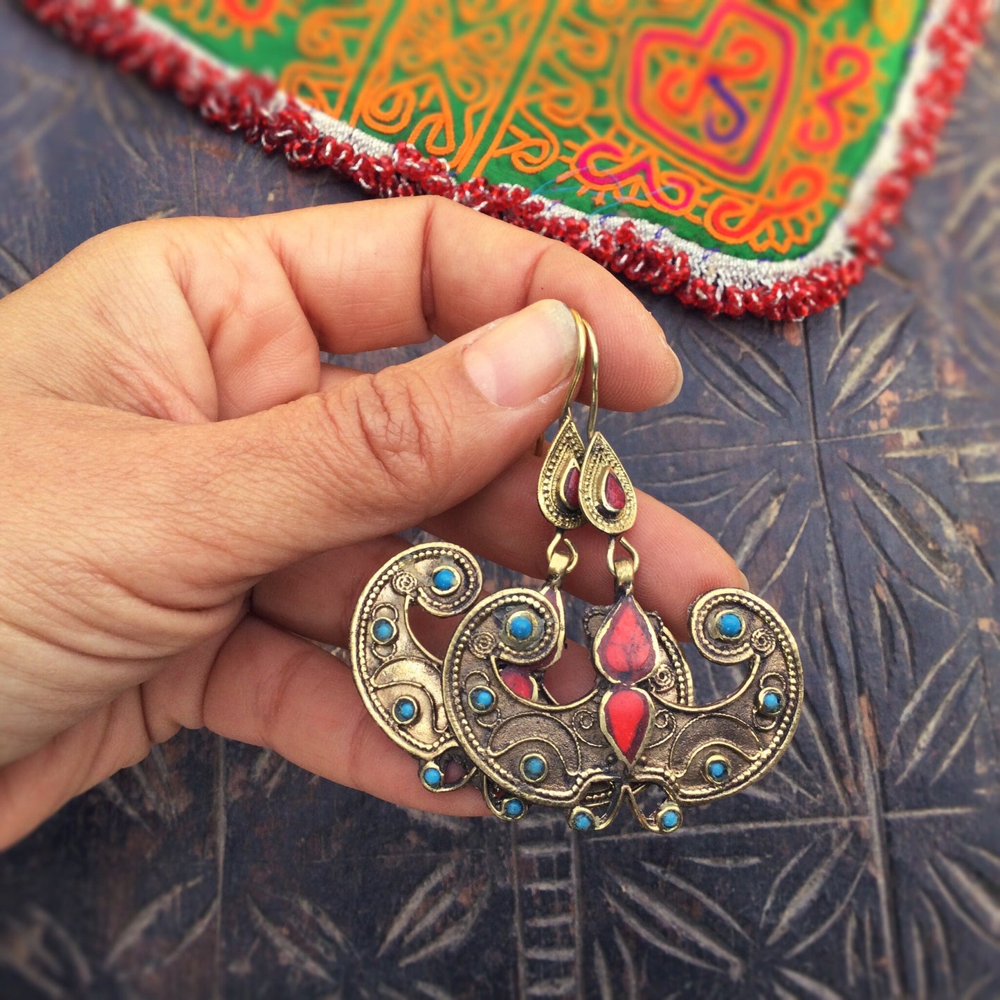 Boucles d’oreille pierre rouge tribales ethniques gypsy boho festival, Boucles d'oreille bohème orientales asiatiques, Cadeau pour elle