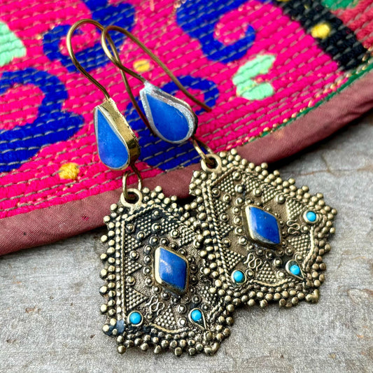 Boucles d’oreille lapis lazuli, Boucles ethniques, tribales pierre bleue, Boucles d’oreille gypsy bohème, Bijoux festival afghans, Cadeau