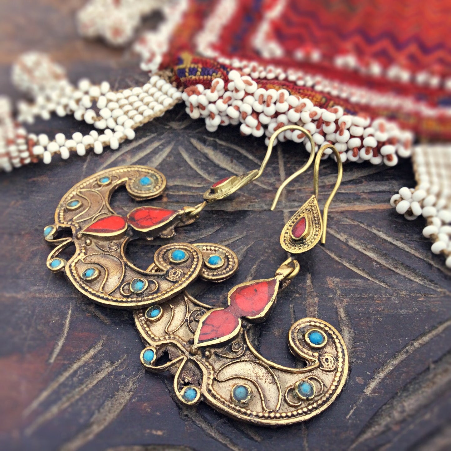 Boucles d’oreille pierre rouge tribales ethniques gypsy boho festival, Boucles d'oreille bohème orientales asiatiques, Cadeau pour elle