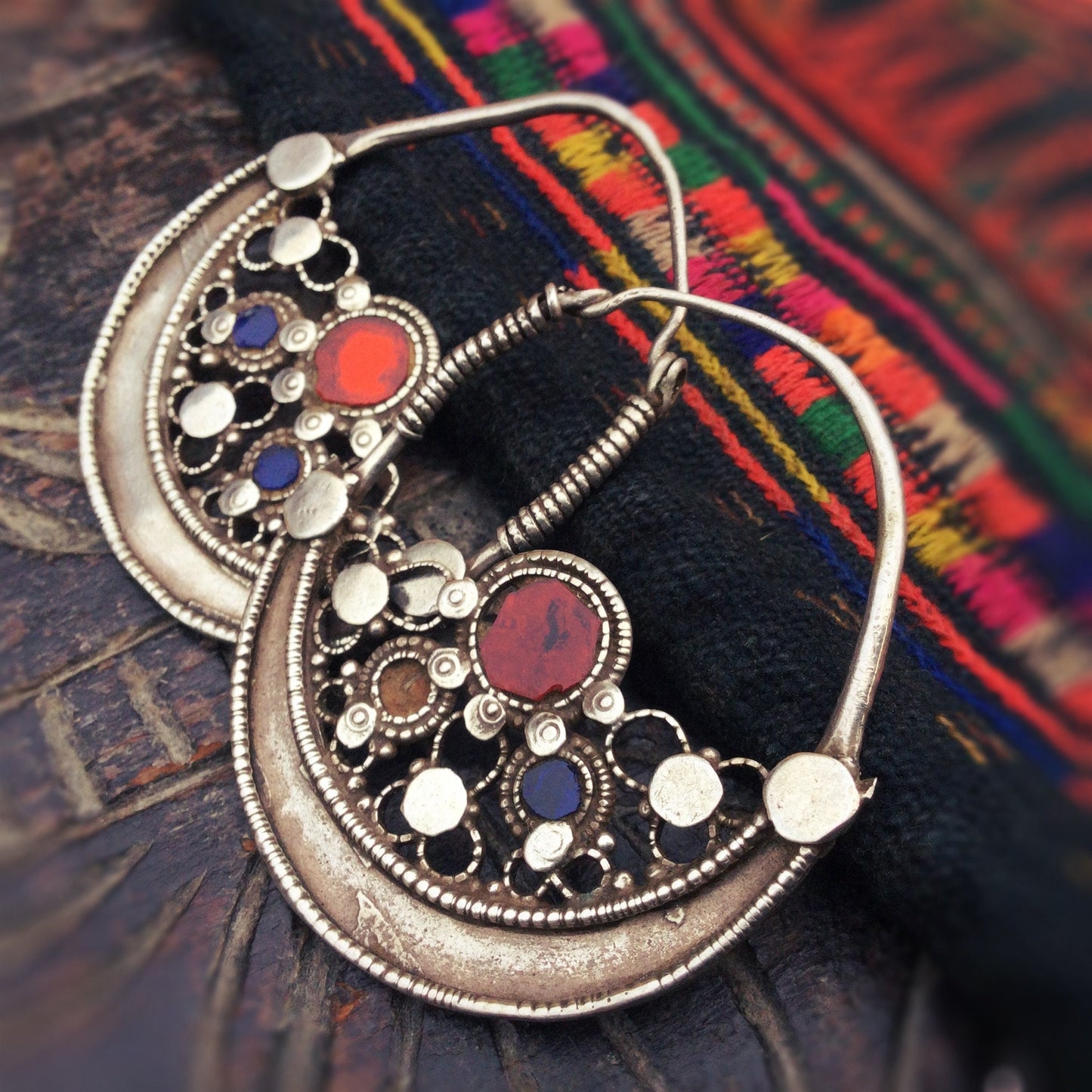 Boucles d'oreille tribales anciennes Pakistan Pashtun - Créoles antiques argent collection - Bijou ethnique Vvntage