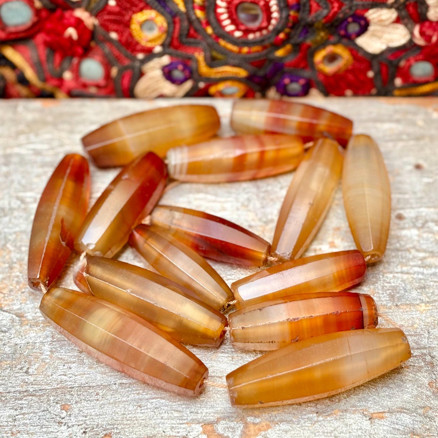 Perles Agate Antiques Idar Oberstein - Perles de Commerce Vintage Africaines - Tube Facetté Bicône Création Bijoux