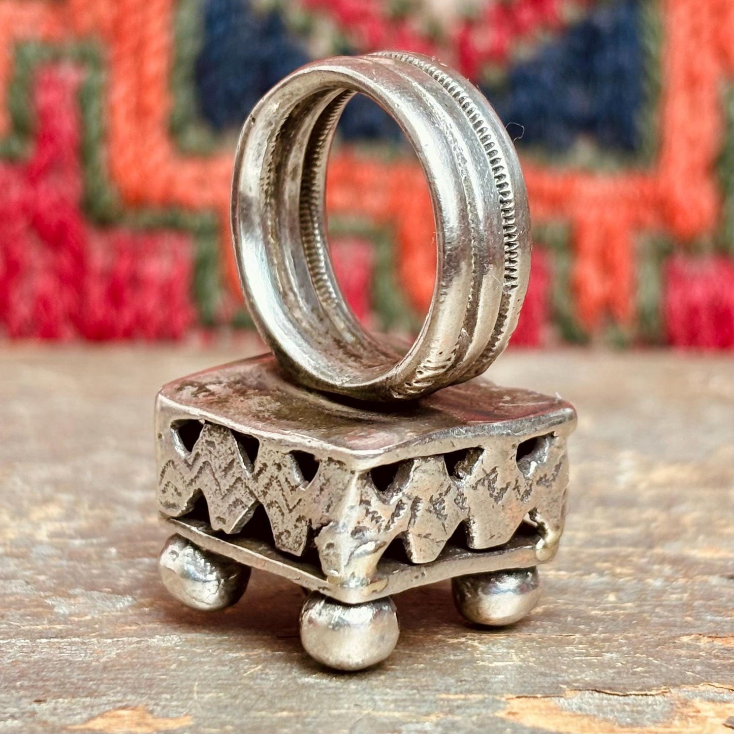 Große Silberring Peul Fulani - Antikes Stammesjuwel aus Mali - Afrikanischer Statement-Ring