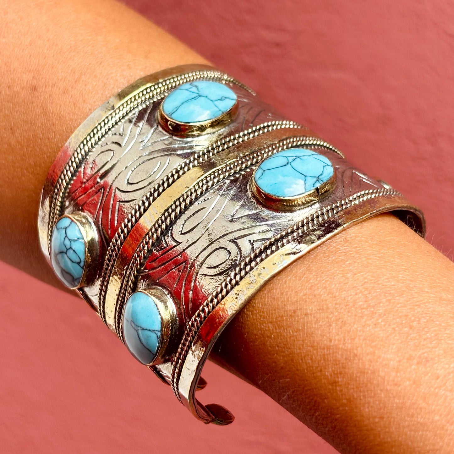 Bracelet manchette ethnique turquoise argenté boho - Bijou Turkmène afghan pierre bleue style bohème oriental