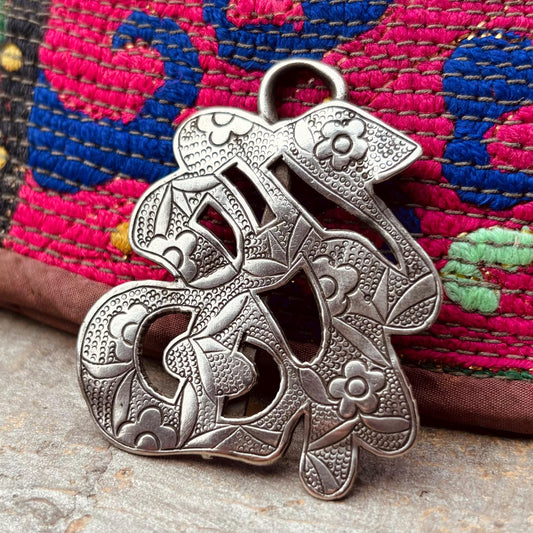 Pendentif bouton argent Chine, Caractère chinois, Bijou ancien vintage Chine Asie, Pendentif ethnique tribal oriental asiatique, Idéogramme