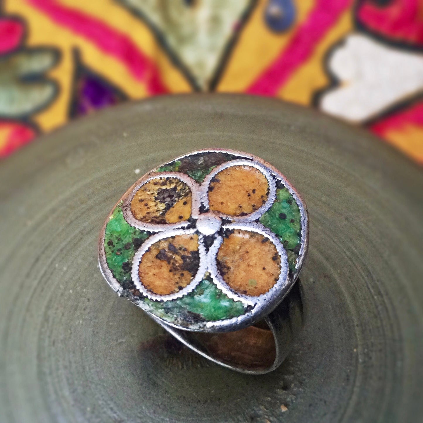 Bague Berbère, Bague tribale ancienne, Bague émaux berbères, Bijoux Berbères, Bague ethnique, Bague émaillée vintage, Bague Maroc