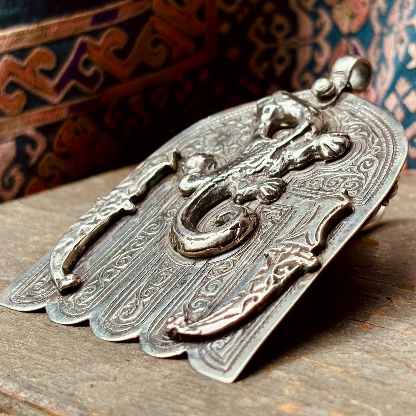 Colgante de plata Mano de Fátima con salamandra, Hamsa, Khamsa, Joya árabe oriental, Antigüedades Marruecos Magreb, Amuleto Talismán vintage, Regalo