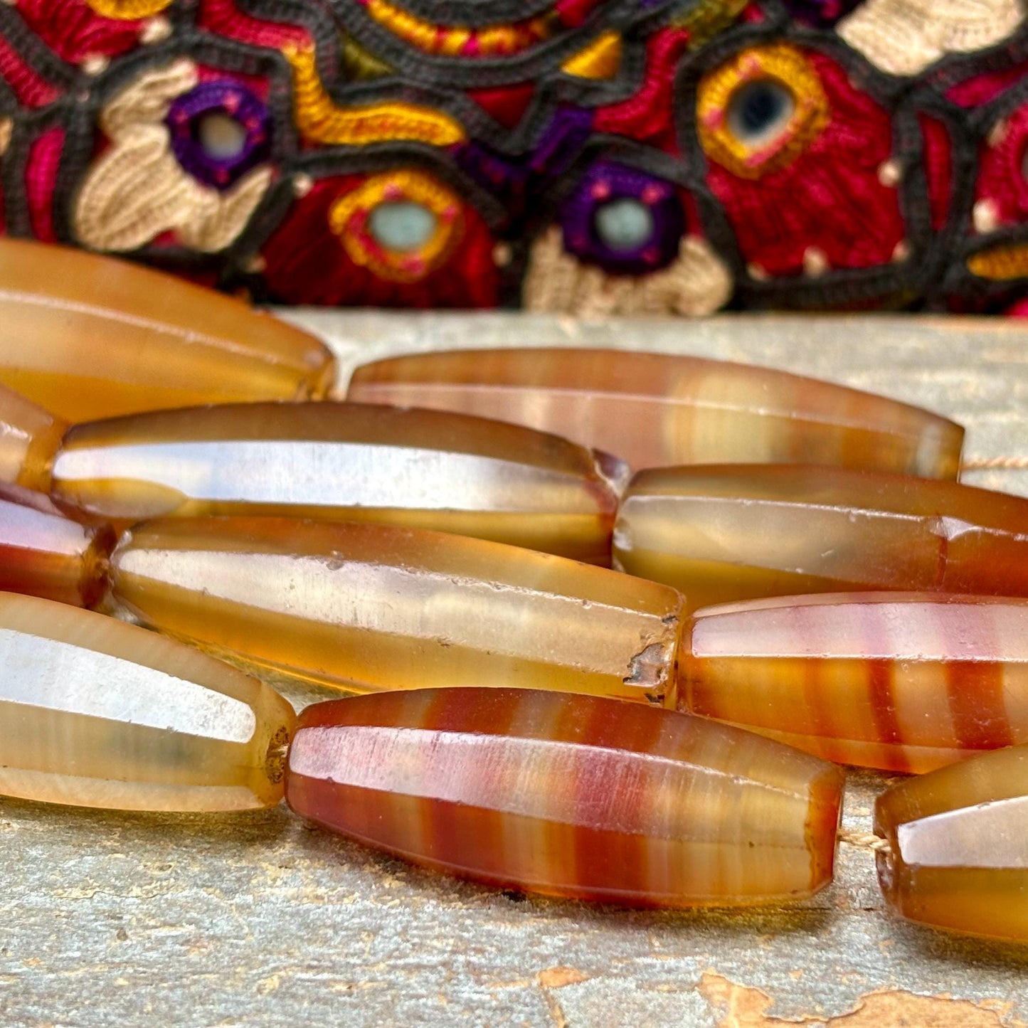 Perles Agate Antiques Idar Oberstein - Perles de Commerce Vintage Africaines - Tube Facetté Bicône Création Bijoux