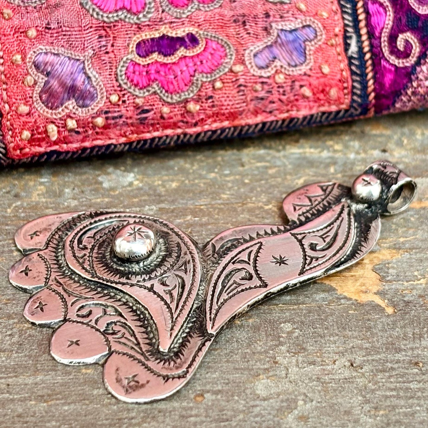 Œil & Pied, Amulette protection mauvais œil en argent, Pendentif Berbère vintage Maghreb Maroc, Bijou tribal ethnique artisanat, Cadeau