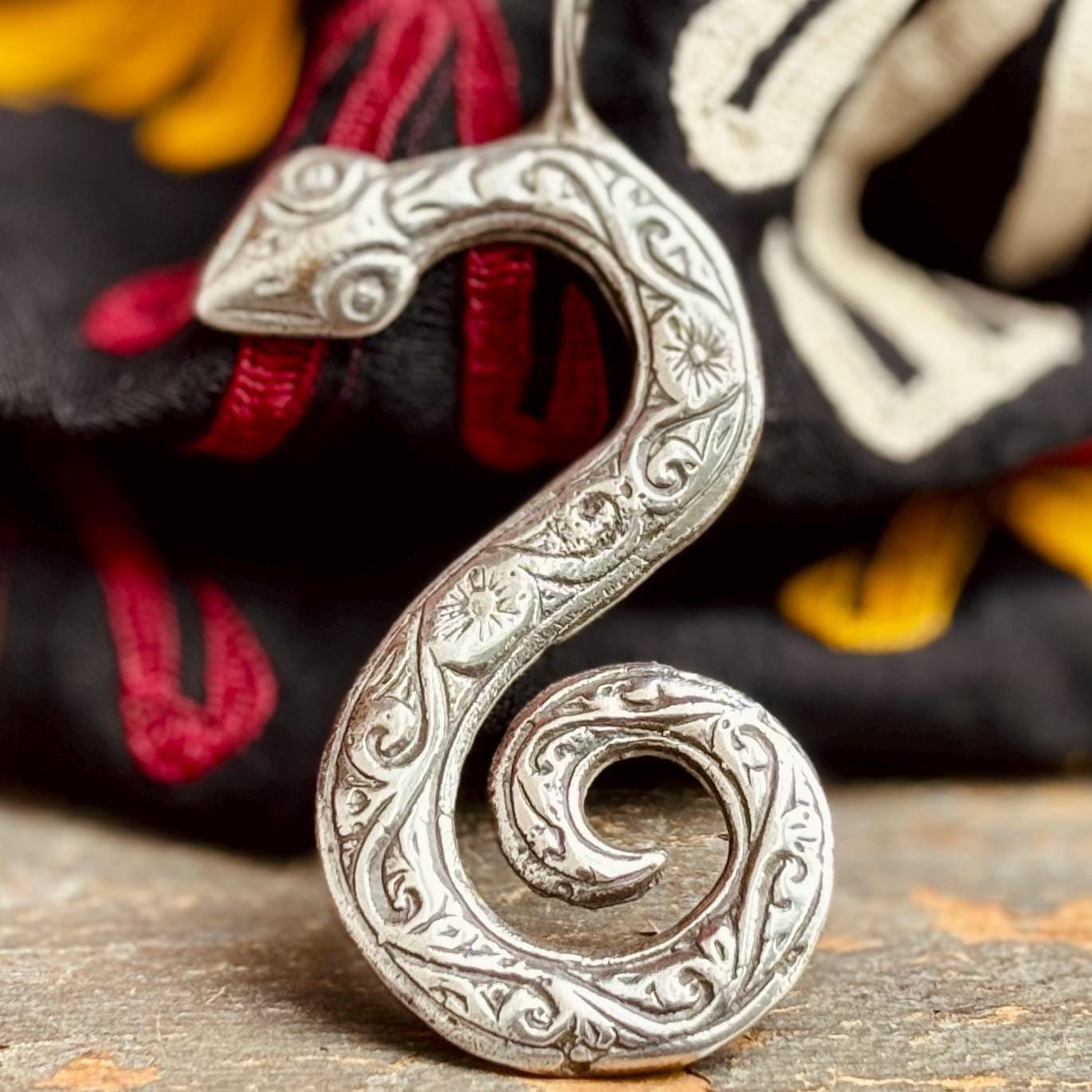 Pendentif serpent argent Berbère vintage - Amulette talisman Maroc ancien