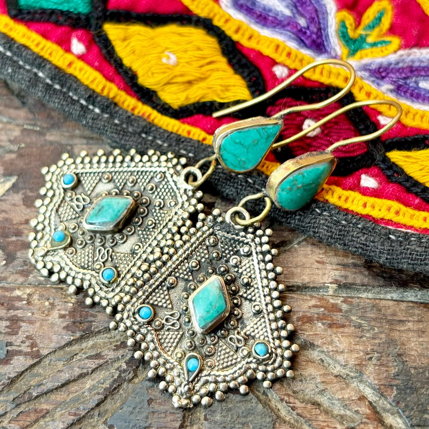 Boucles d’oreille turquoise ethniques tribales pierre verte, Style boho asiatique danse orientale gypsy bohème, Bijou afghan, Cadeau femme