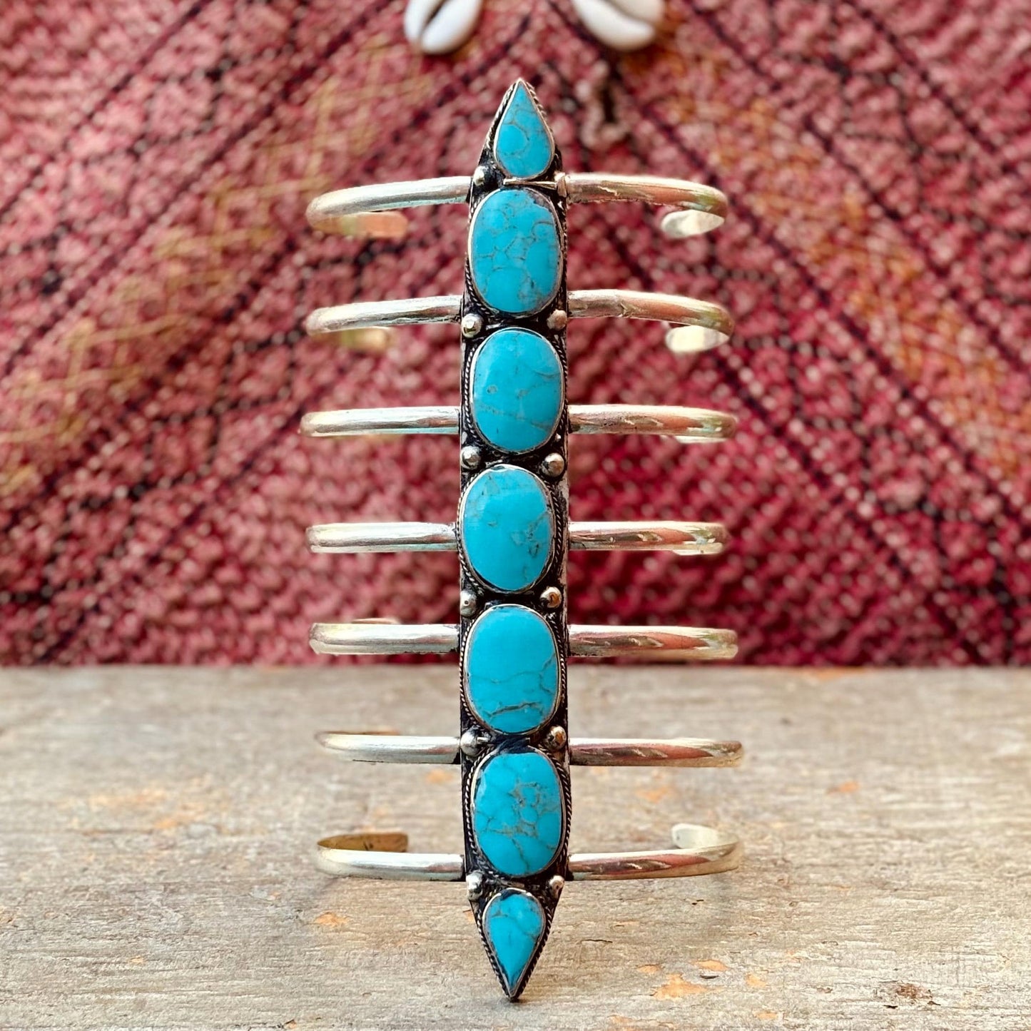 Grand bracelet manchette ethnique turquoise argenté boho - Bijou tribal asiatique pierre bleue