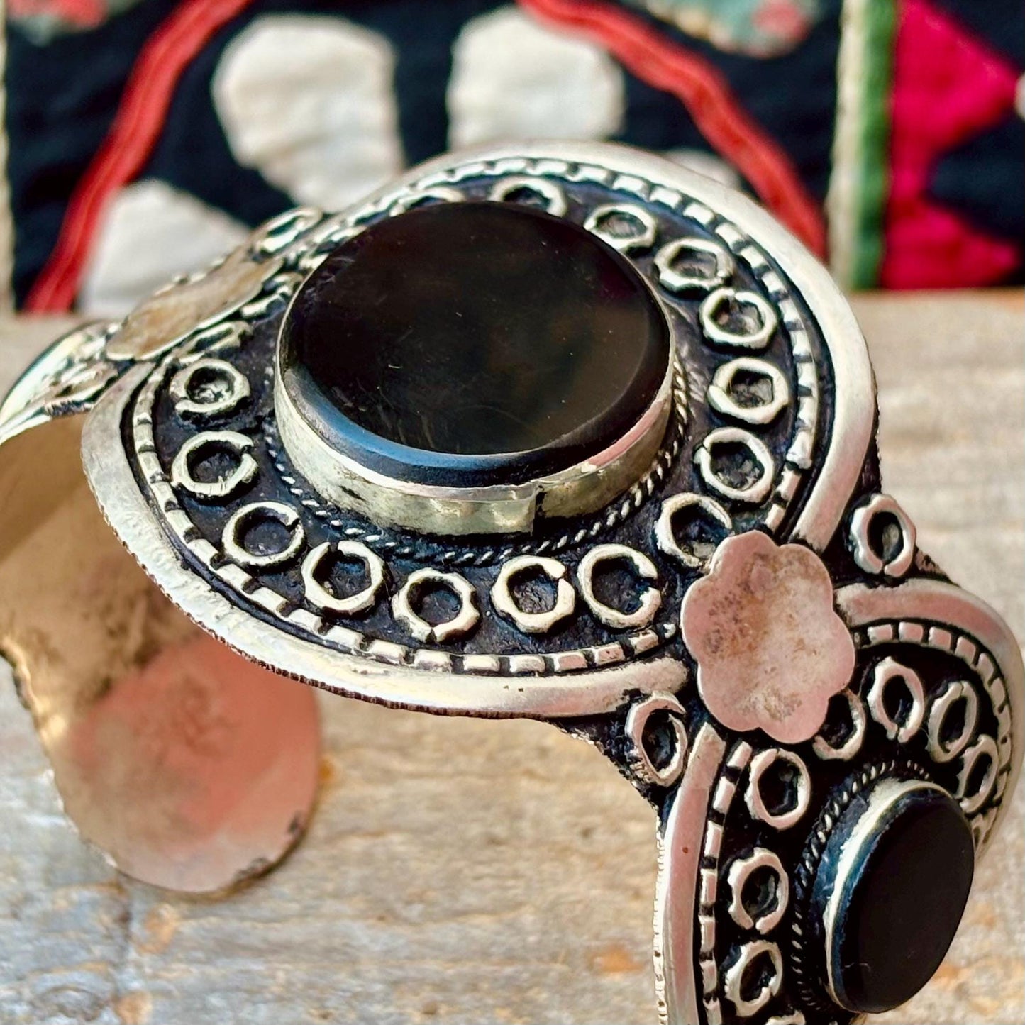 Bracelet Manchette Agate noire Argenté Vintage | Bijou Ethnique Turkmène Afghan