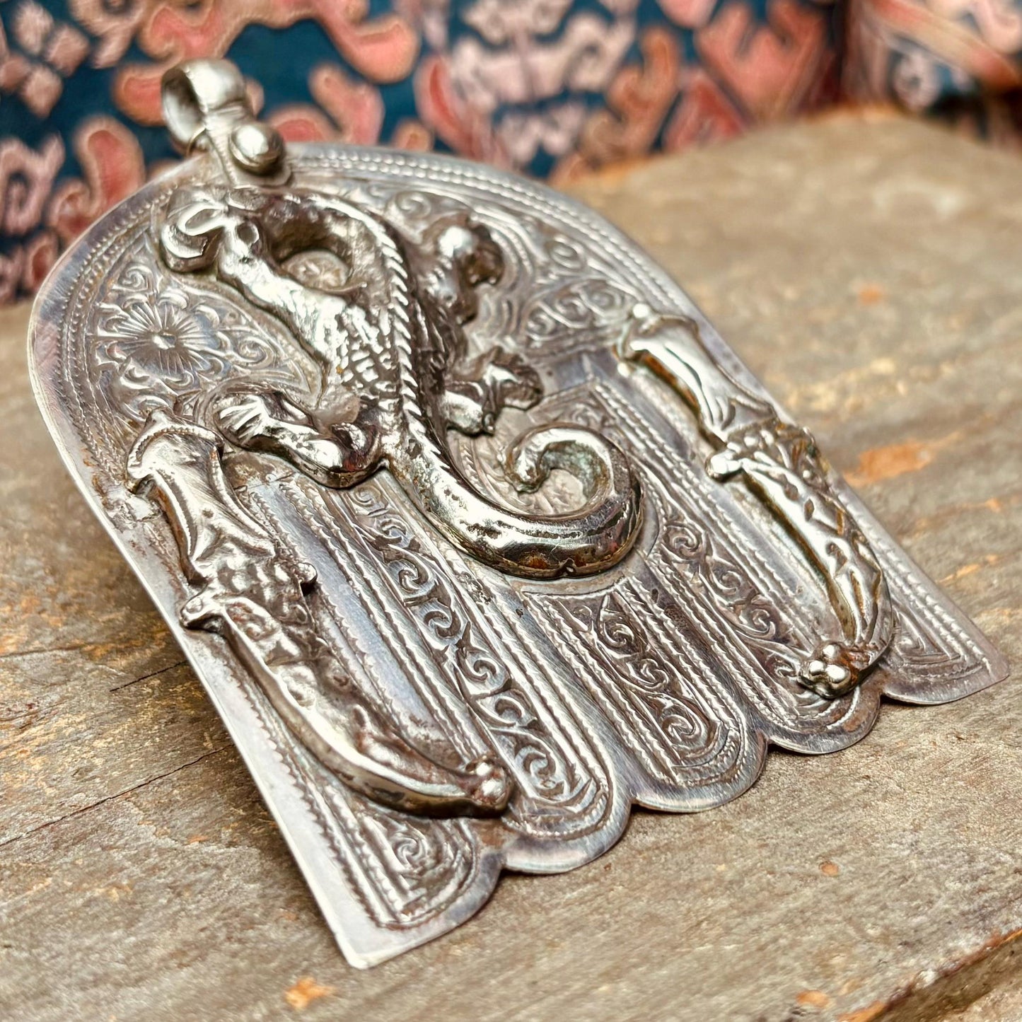 Colgante de plata Mano de Fátima con salamandra, Hamsa, Khamsa, Joya árabe oriental, Antigüedades Marruecos Magreb, Amuleto Talismán vintage, Regalo