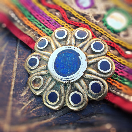Bouton lapis-lazuli argenté fleur, Bouton vintage tribal ancien, Costume ethnique afghan, Bijoux ornements boho nomades afghans, Fournitures