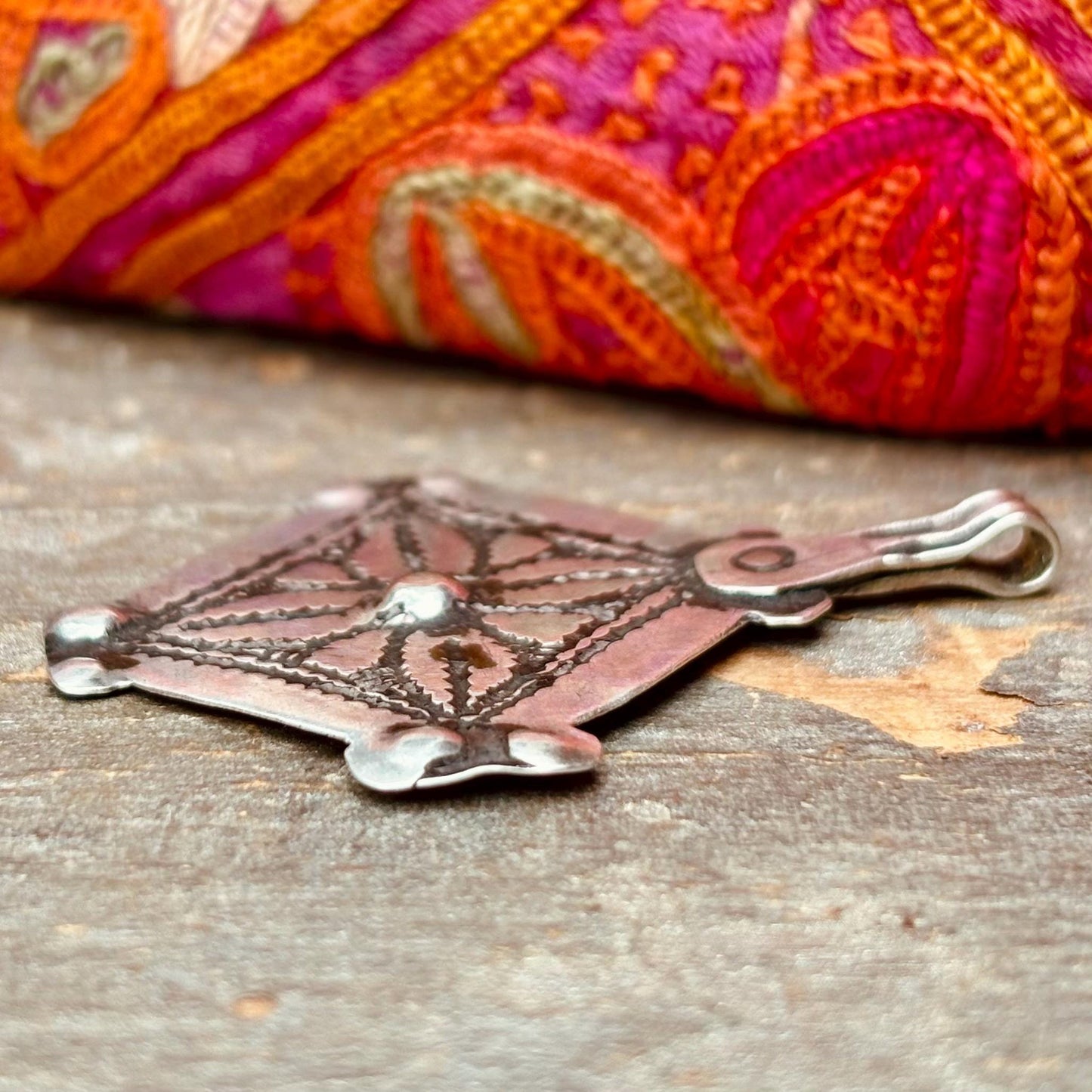 Petite croix du Sud argent nielle Berbère Touareg Maroc Sahara, Bijou ethnique tribal arabe oriental, Antiquités Maghreb Amulette Talisman