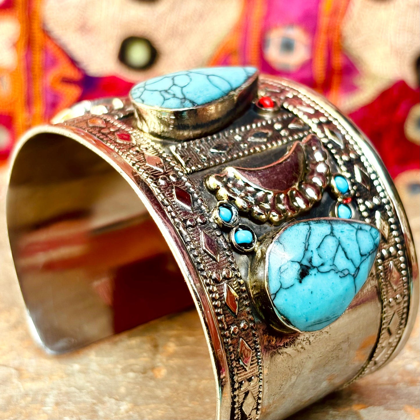 Bracelet manchette argenté turquoise - Bijou ethnique turkmène artisanal boho