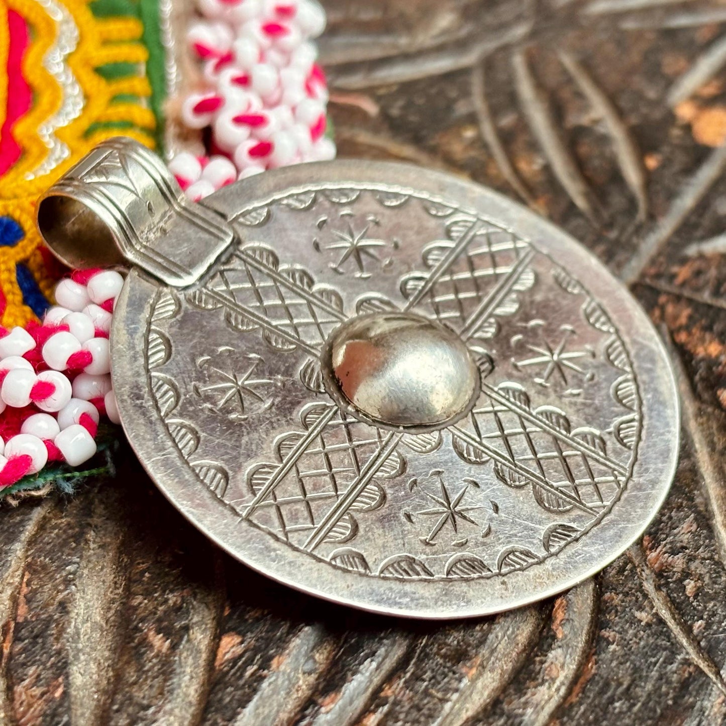 Runder Diskusanhänger aus Silber Berber Marokko - Orientalisches Amulett Schmuck