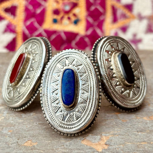 Bague argentée Turkmène Afghane Kazakh, Bague ovale pierre ethnique tribale, Style boho ethnique bohème oriental, Bijou ancien asiatique