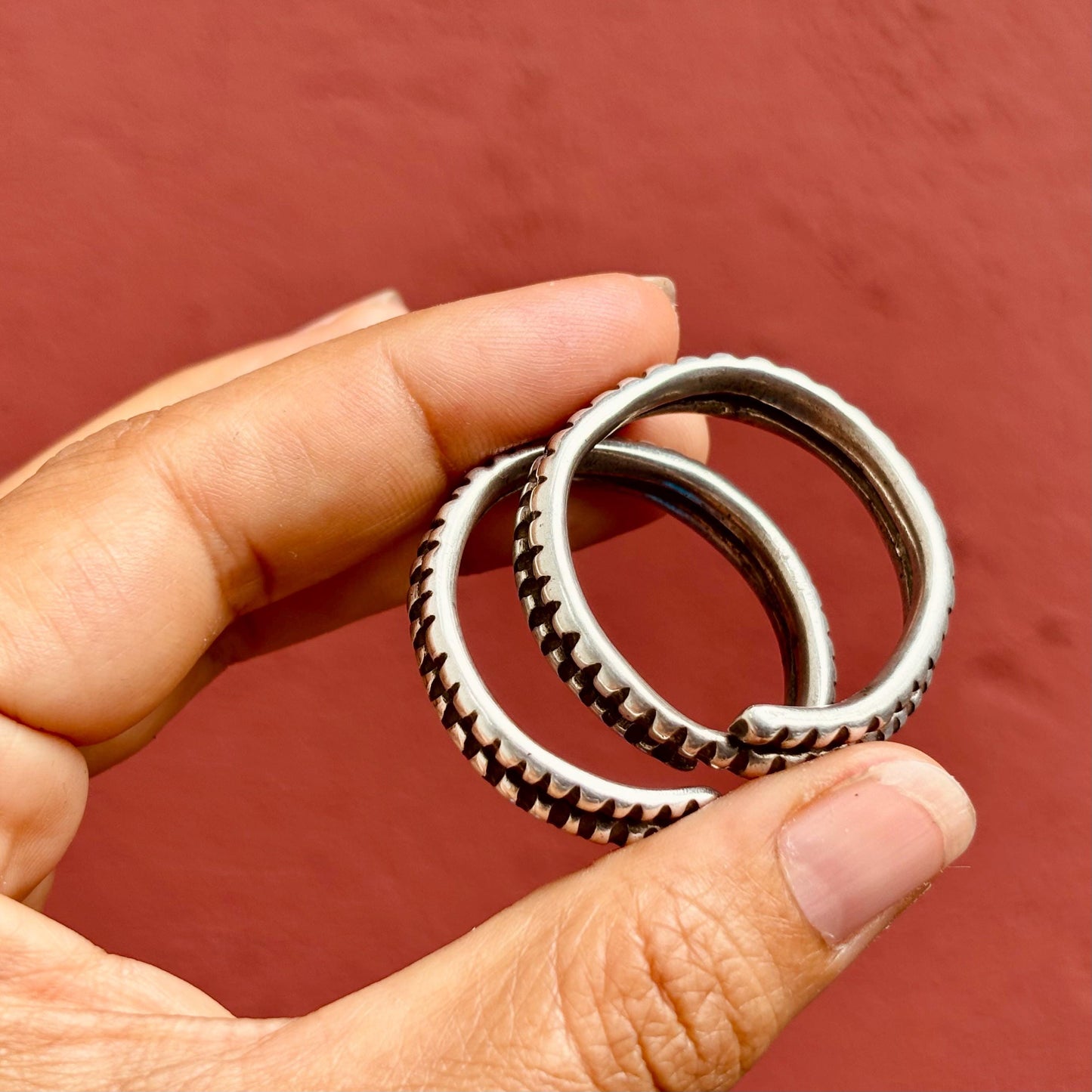 Boucles d'oreille créoles argent antiques tribales, Anneaux ethniques anciens, Boho hippie asiatique, Bijoux traditionnels indiens anciens