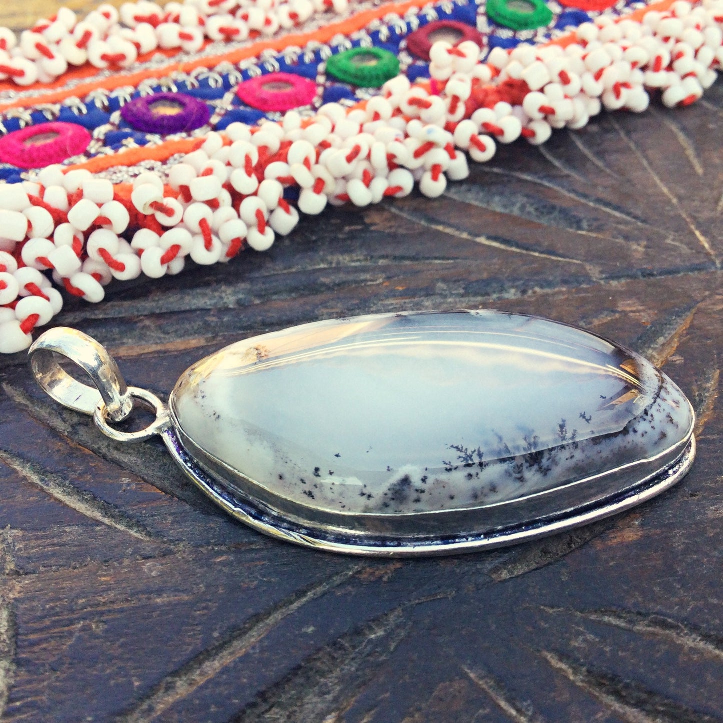 Colgante de ópalo dendrítico, ópalo dendrítico, plata maciza, colgante de piedra natural, colgante de piedra preciosa, colgante de plata con piedra.