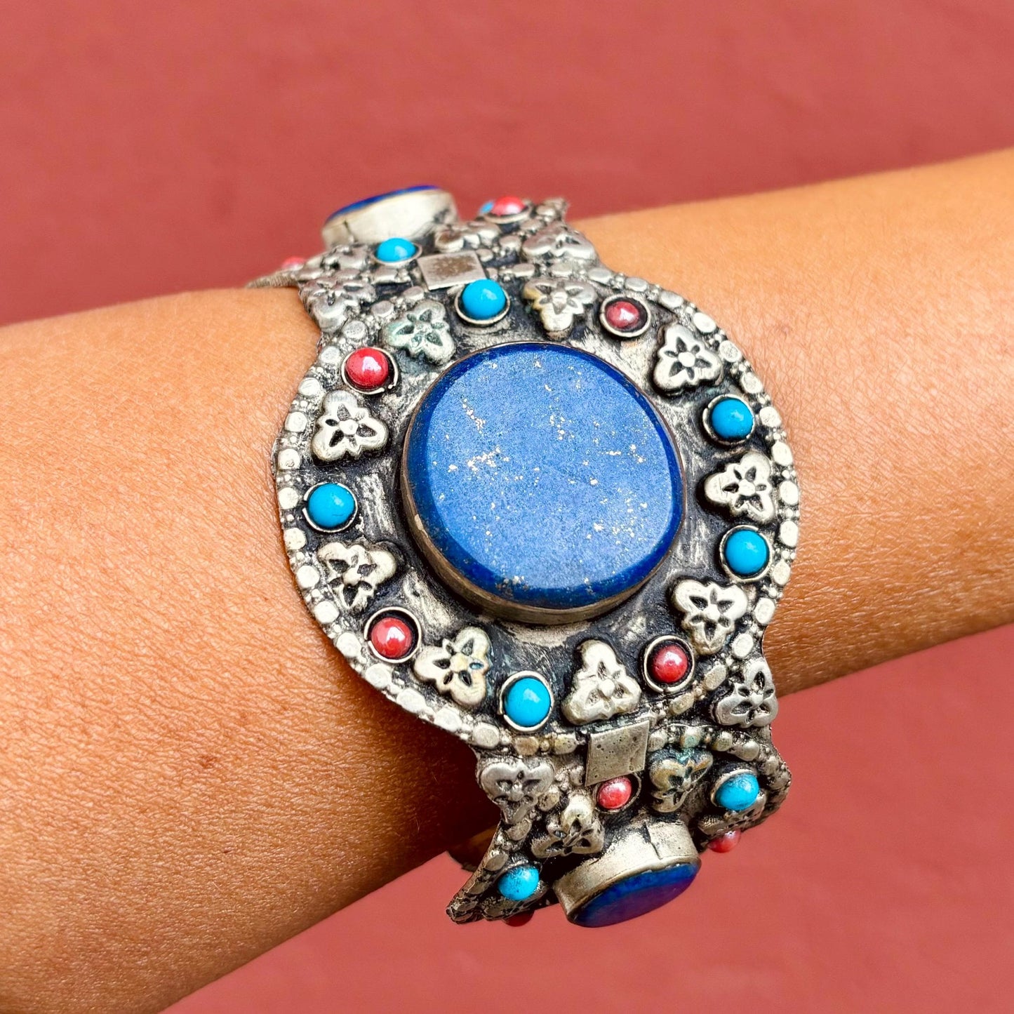 Bracelet manchette lapis-lazuli - Bijou ethnique turkmène pierre bleue