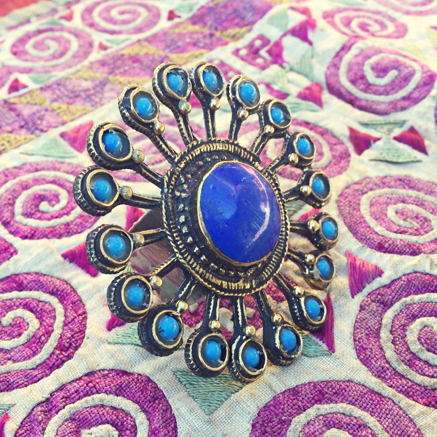 Bague ethnique vintage, Bague gypsy, Grosse bague, Bague orientale, Bague tribale, Fusion, Bijoux indiens, Rajasthan, tribus nomades, Cadeau