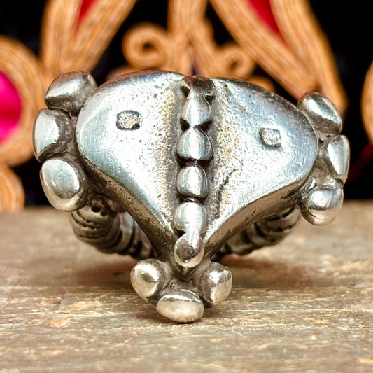 Anillo grande de corazón de plata Peul Fulani, Anillo de declaración antiguo Sahel Mali, Joya africana tribal étnica, Anillo Magreb Sahara, Regalo para hombre